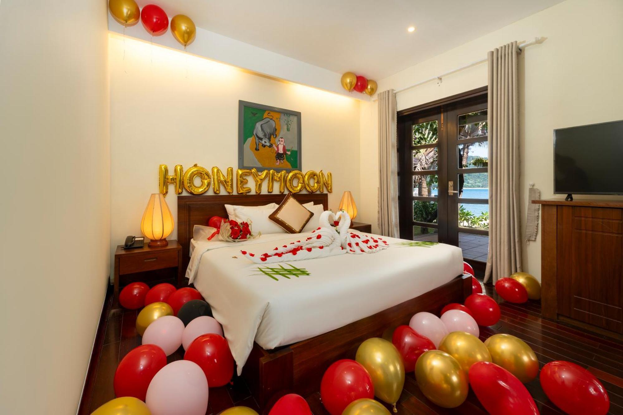Son Tra Resort & Spa Danang Exterior photo
